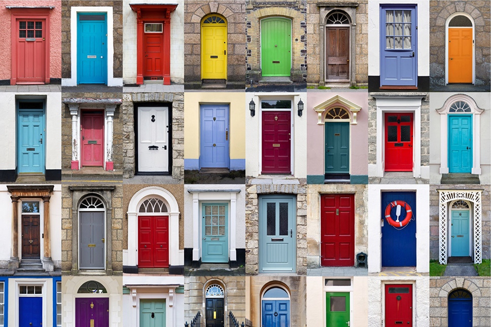 Header Many Colorful Doors Rs