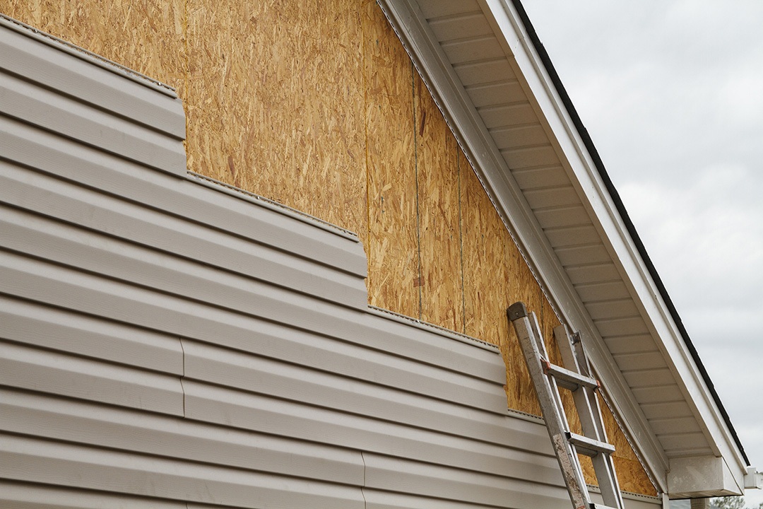 Vinyl Siding Installation Hero